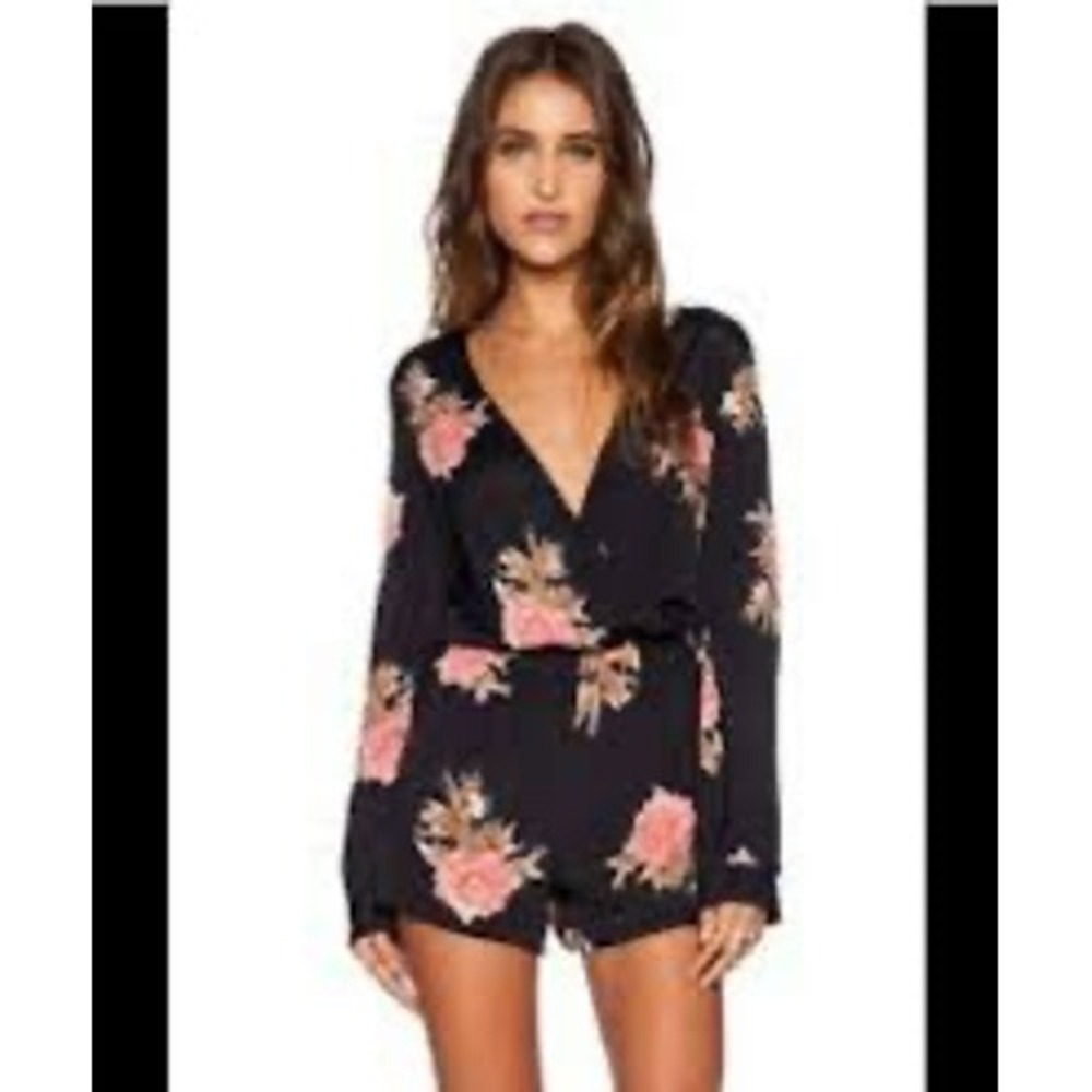 Blue Life Romper Womens XS Black Floral Excellent Long Sleeve V-Neck Wrap Front